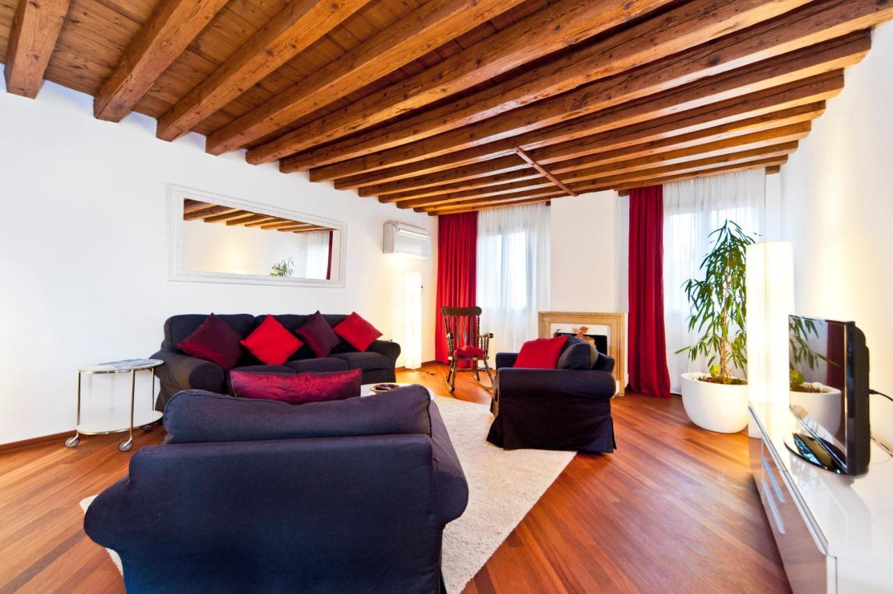Elegant Terrace Apartment Near Piazza San Marco Last Floor No Lift Veneza Exterior foto