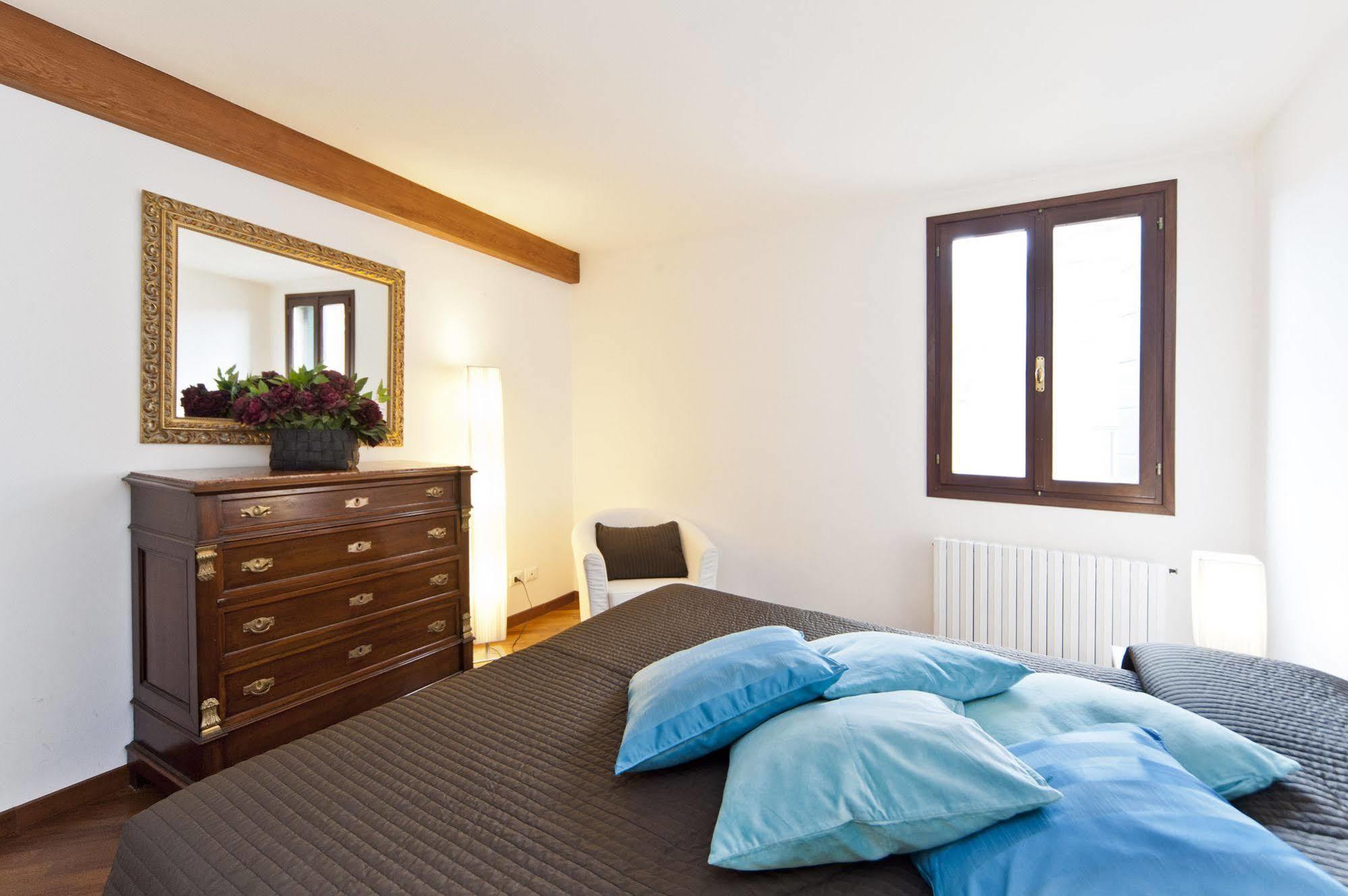 Elegant Terrace Apartment Near Piazza San Marco Last Floor No Lift Veneza Exterior foto