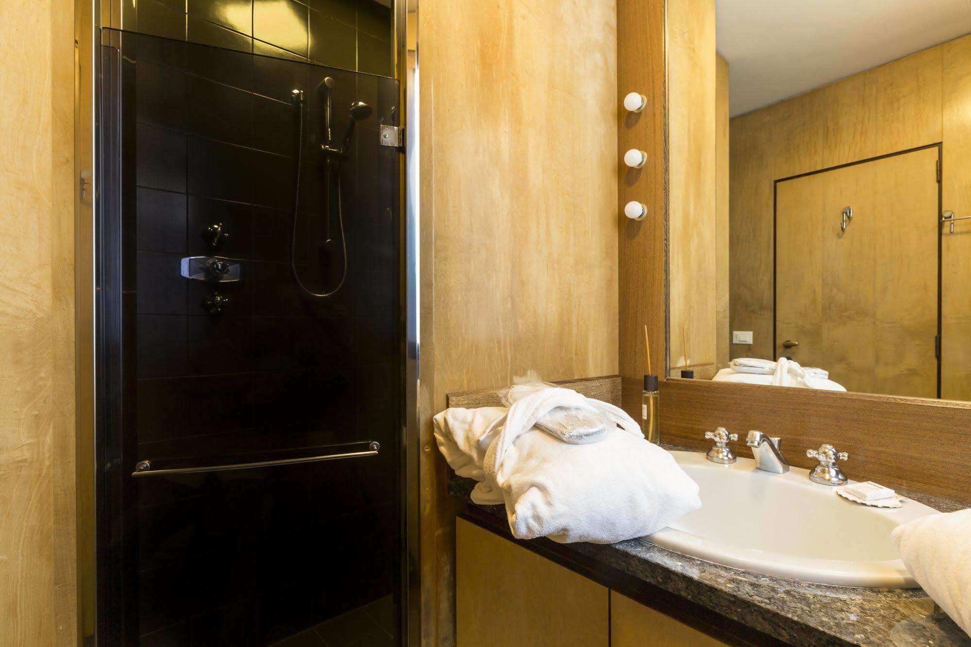 Elegant Terrace Apartment Near Piazza San Marco Last Floor No Lift Veneza Exterior foto