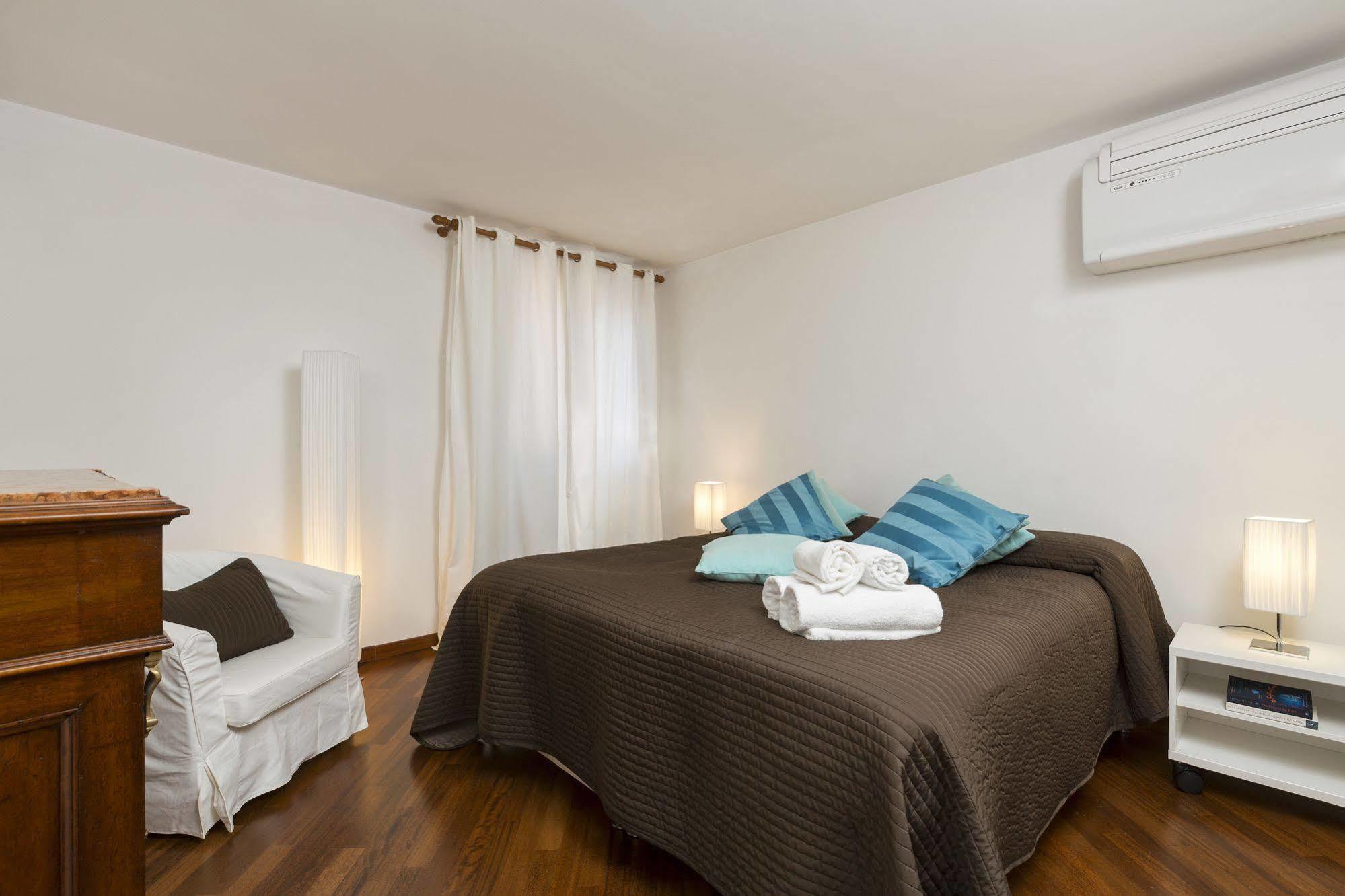 Elegant Terrace Apartment Near Piazza San Marco Last Floor No Lift Veneza Exterior foto